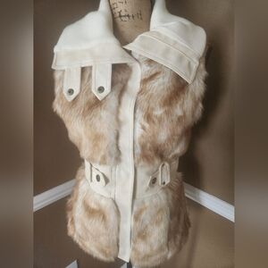 NWT Arden B Faux Fur Vest Cream & Brown Sz Sm